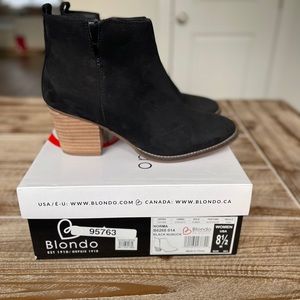 Blondo size 8.5 Norma Waterproof Booties~Black suede
